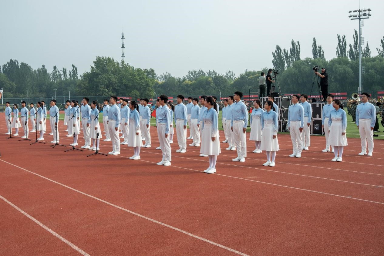 365英国上市公司